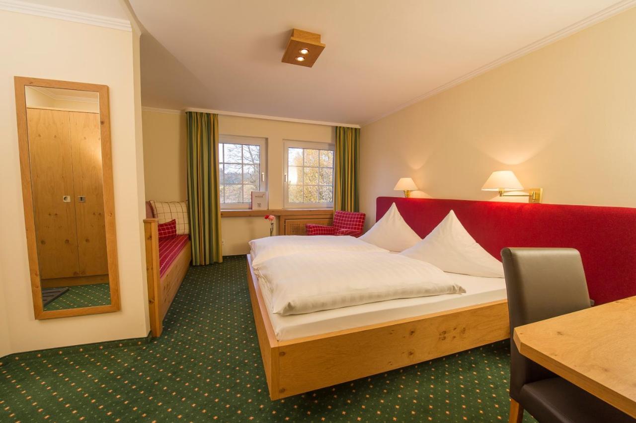 Hotel Waldhaus Foeckinghausen Bestwig Room photo